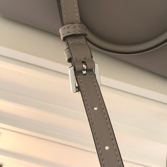 MICHAEL KORS SELMA MEDIUM SATCHEL - Picture 3 of 8